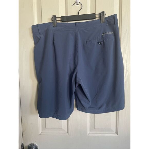 Columbia Mens Blue Zip Fly Flat Front Regular Fit Chino Short Size 38/10 - Picture 6 of 9